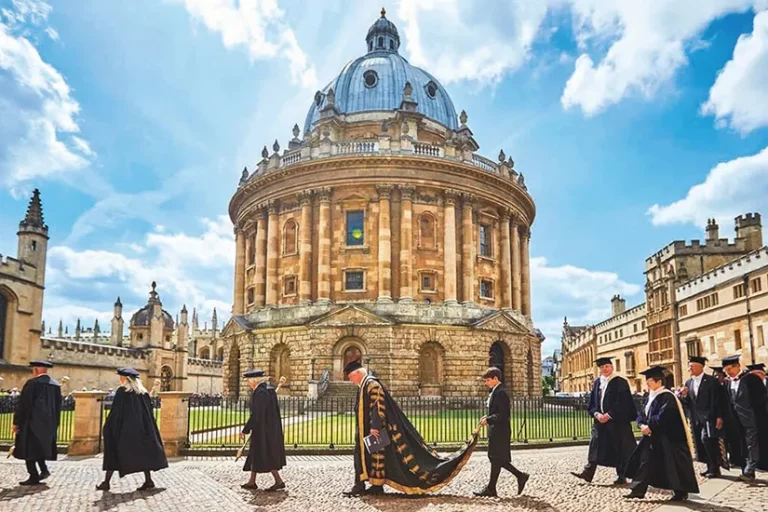 Oxford-825x550